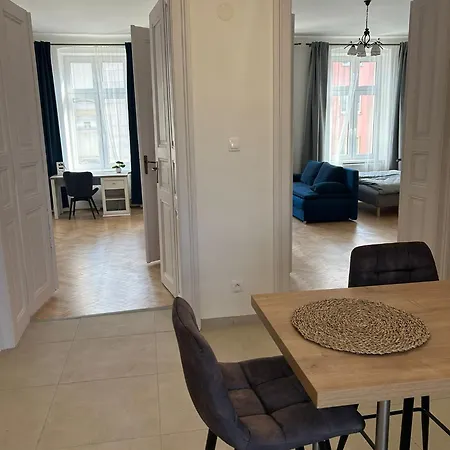 štefánik Apartment- Old Town Apartamento