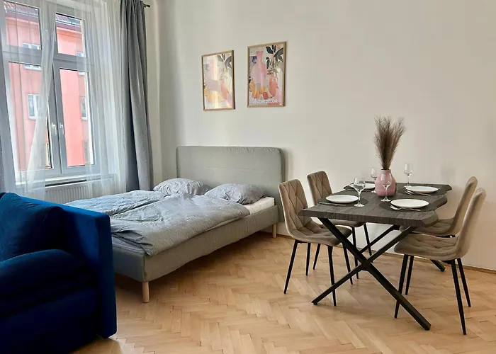 Stefanik Apartment- Old Town Daire