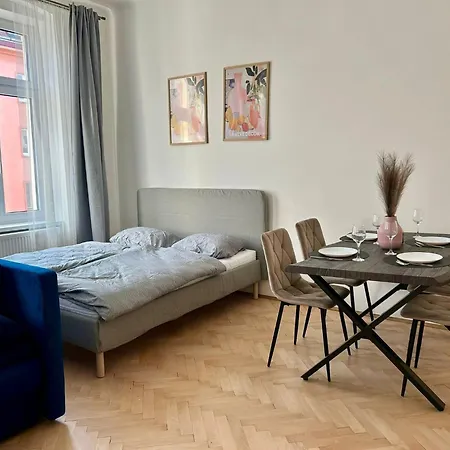 štefánik Apartment- Old Town Apartamento