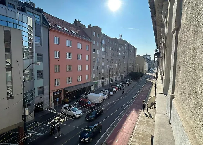 Lejlighed Stefanik Apartment- Old Town Bratislava